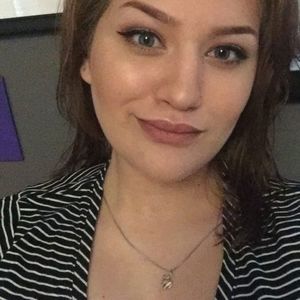 Meet your Posher, Abby